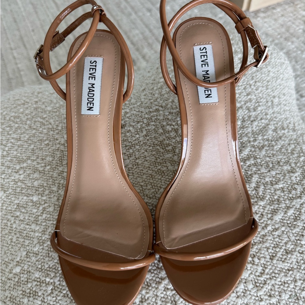 Steve Madden Cognac Patent